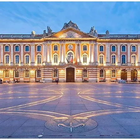 - Capitole A Theme Mm70 Апартаменты *