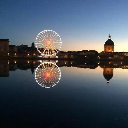 - Capitole A Theme Mm70 * Toulouse